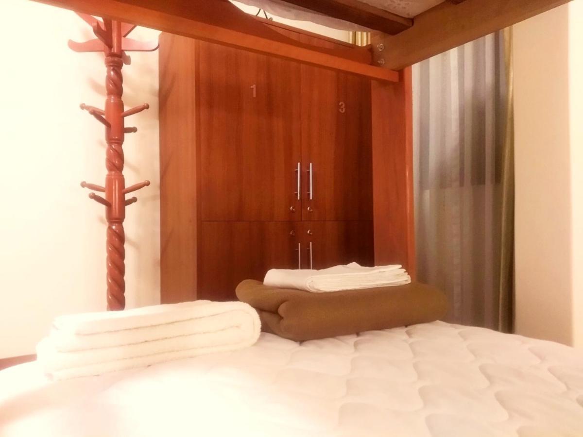 Хостел Lima Backpackers Экстерьер фото